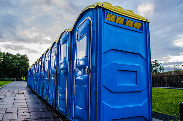 Best Portable restroom trailer rental  in Espaola, NM